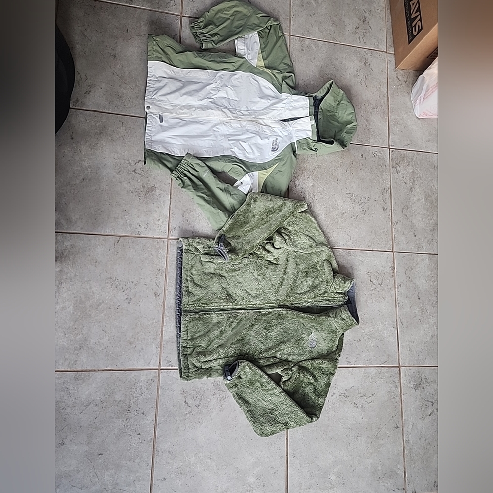 The North Face Hyvent Double Layers Jacket Size M